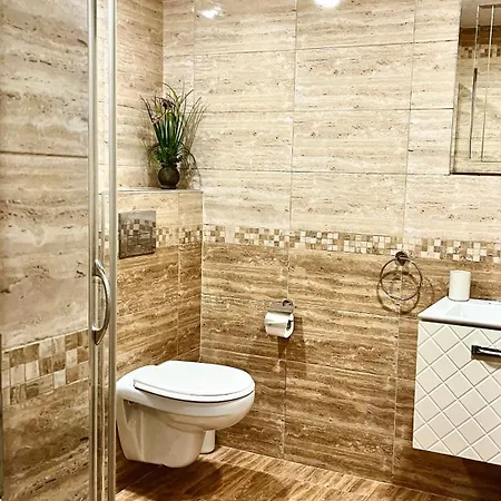 Damyanov House Konukevi
